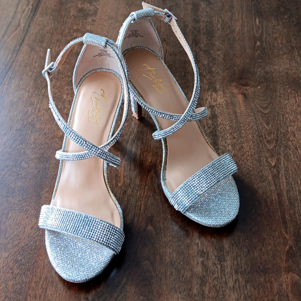 Thalia Sodi Women's Dress Heel Sandals. Size 6.5